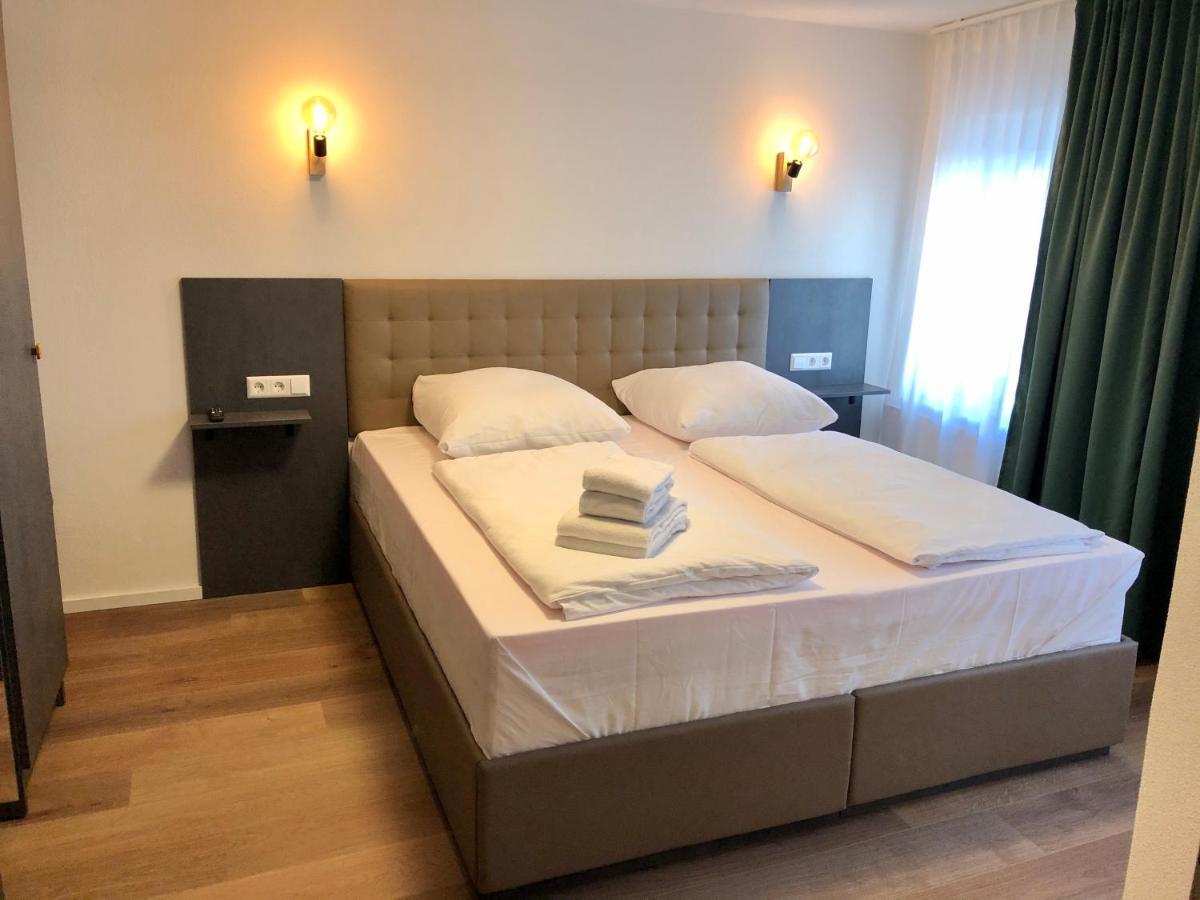 Apartments, Outlet 100 Meter