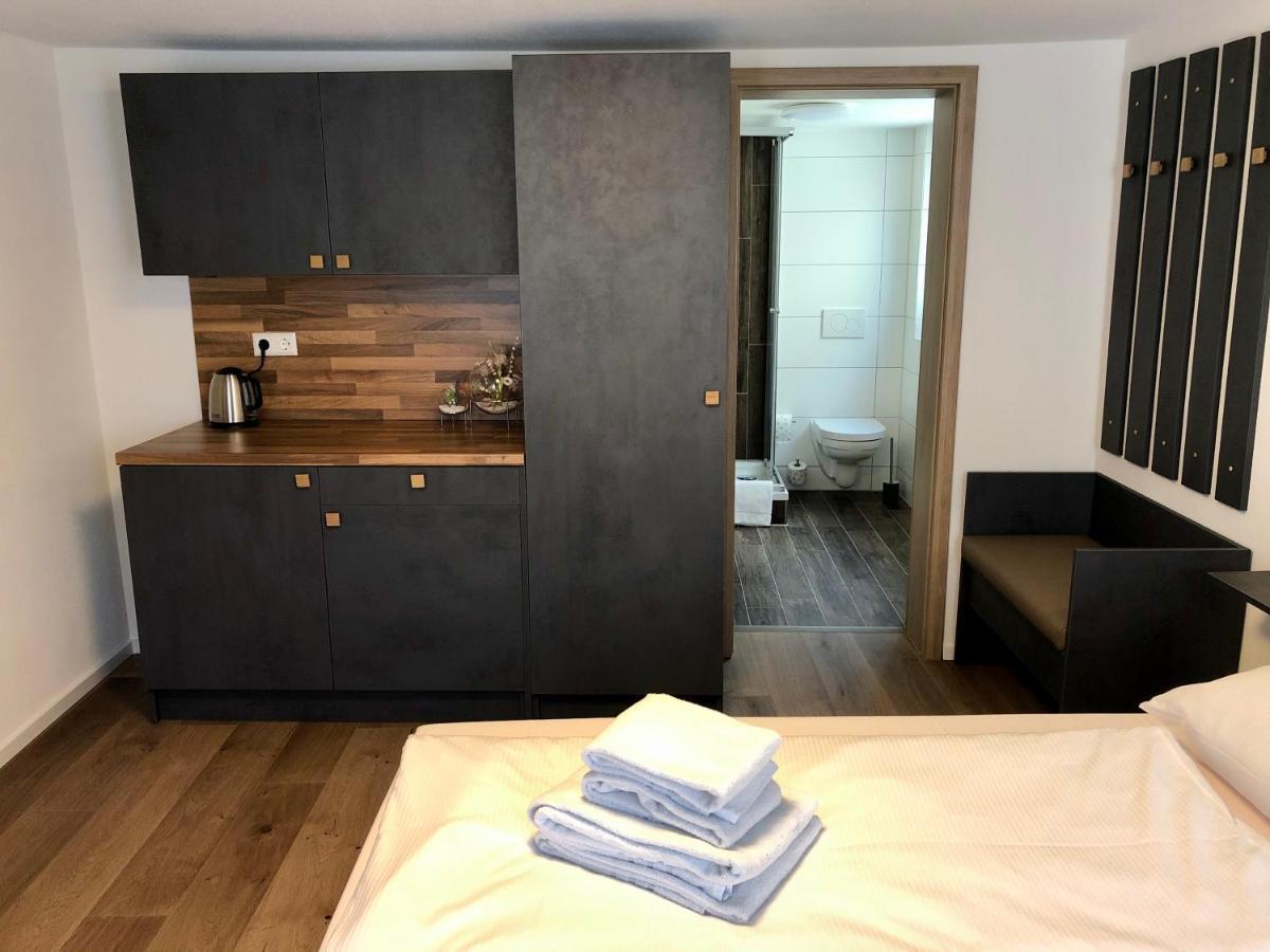 Apartments, Outlet 100 Meter Appartement *