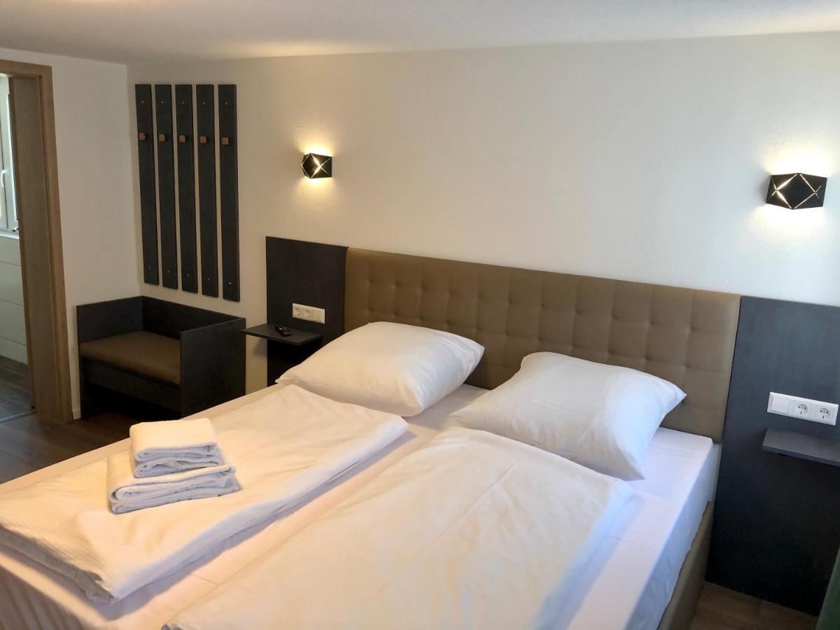Apartments, Outlet 100 Meter